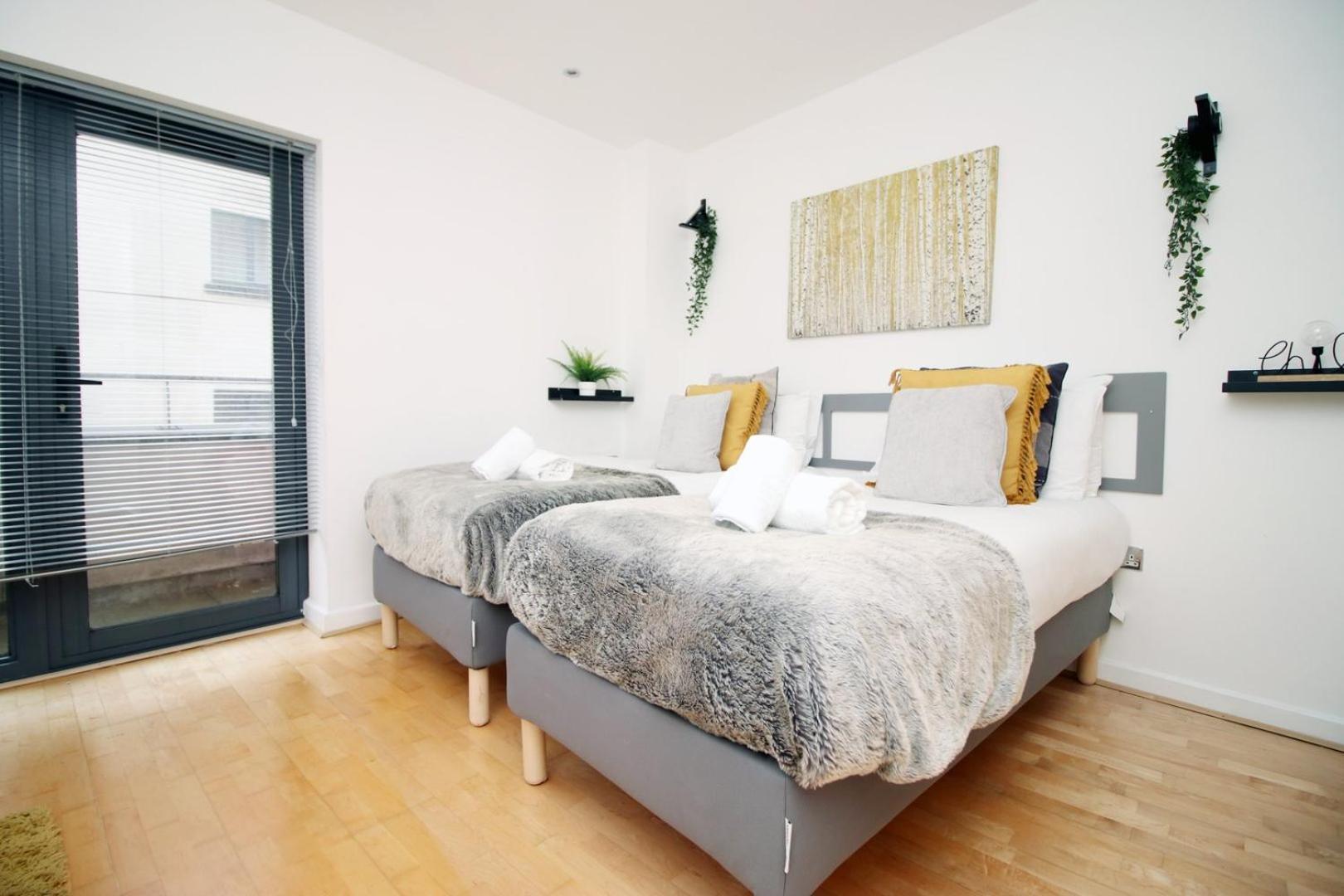 Centrally Located Spacious 2Br | Cohost Partners Cardiff Kültér fotó