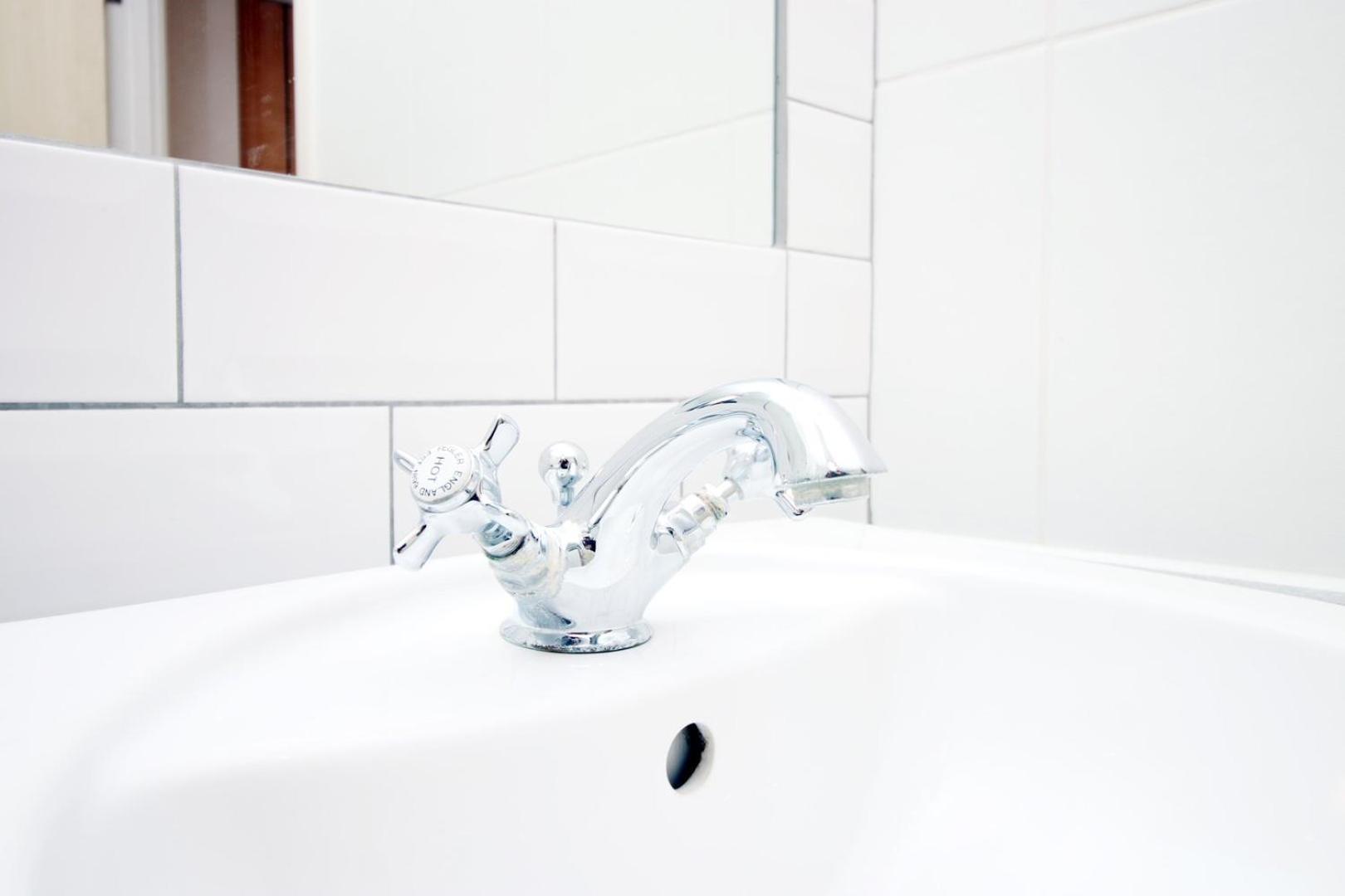 Centrally Located Spacious 2Br | Cohost Partners Cardiff Kültér fotó